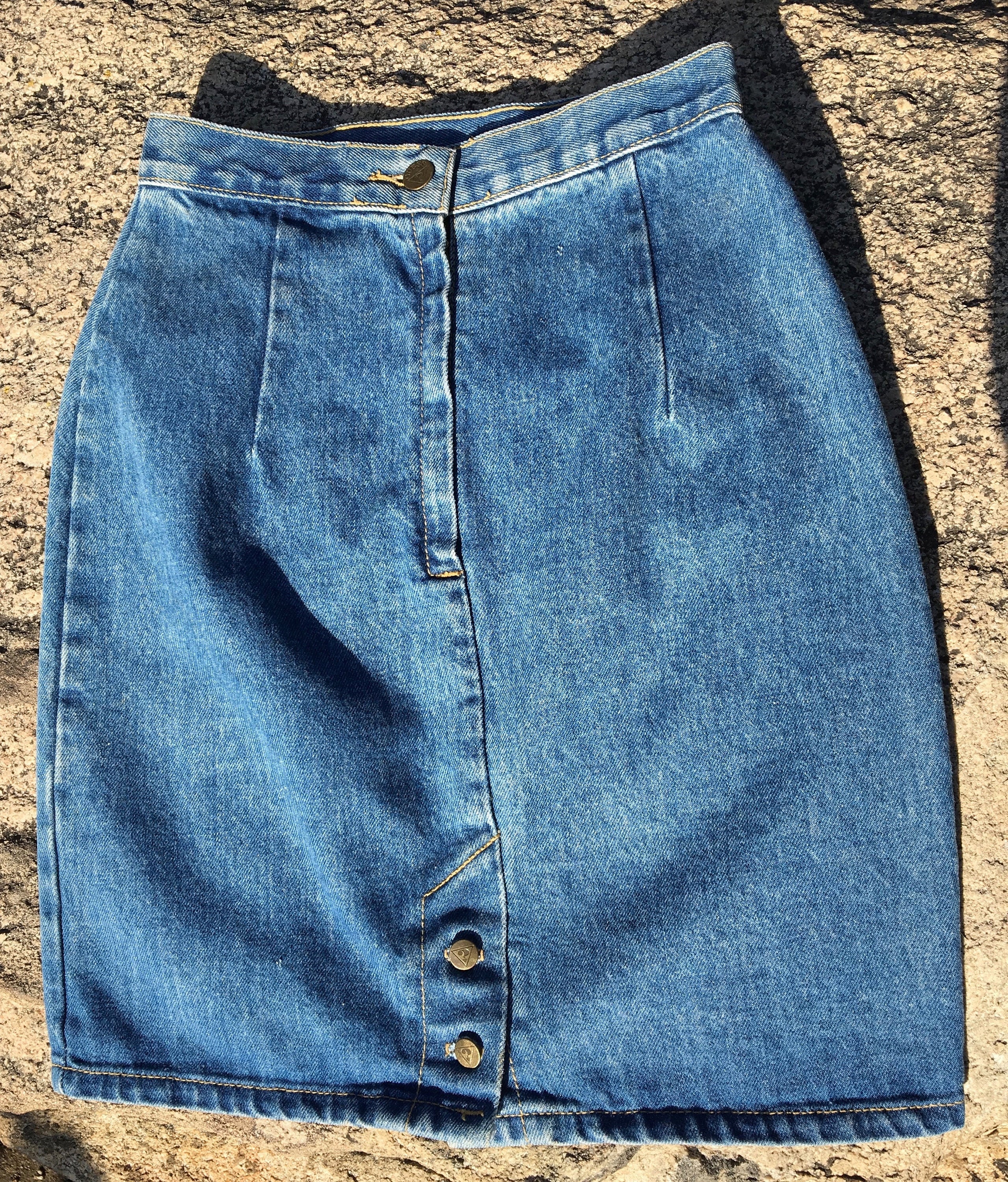 guess jeans skirt