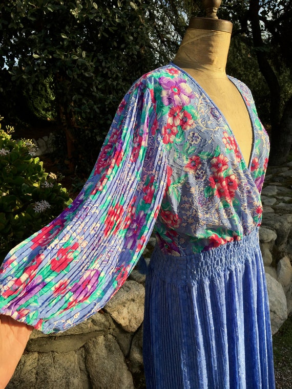 Vintage Diane Freis 80's Lovely Dress!  Size Sm/M… - image 2