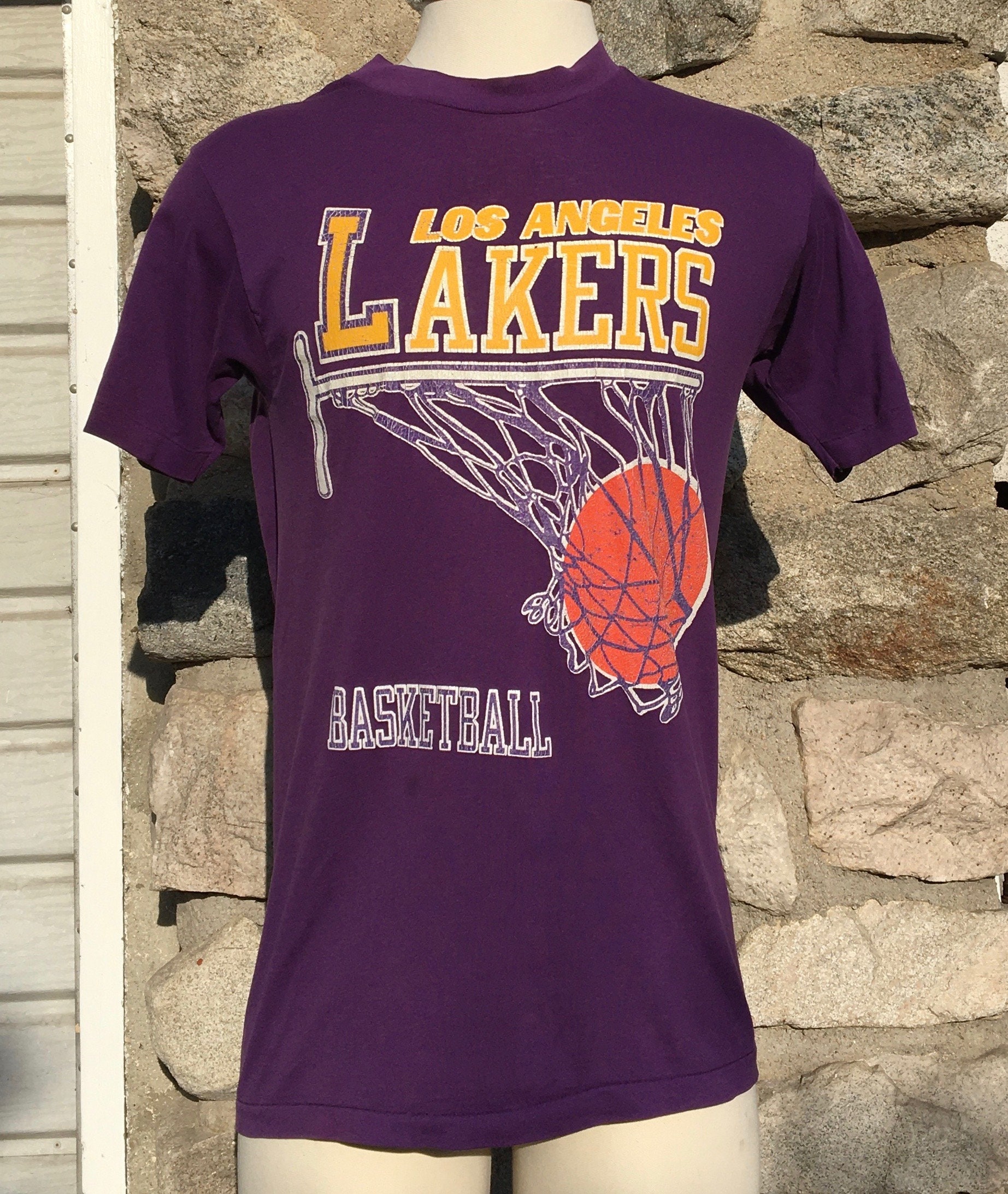 Vintage 1980's L.A. Lakers Basketball Graphic T-shirt M/L - Etsy Denmark