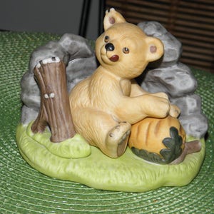 Woodland Surprises Bear with Stones Franklin Porcelain by Jacqueline B. Smith 1984 image 1