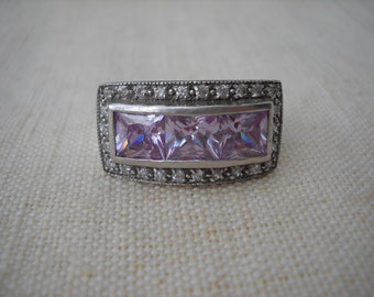 1970 Silver Ring  - Beautiful ring with stones and rhinestones