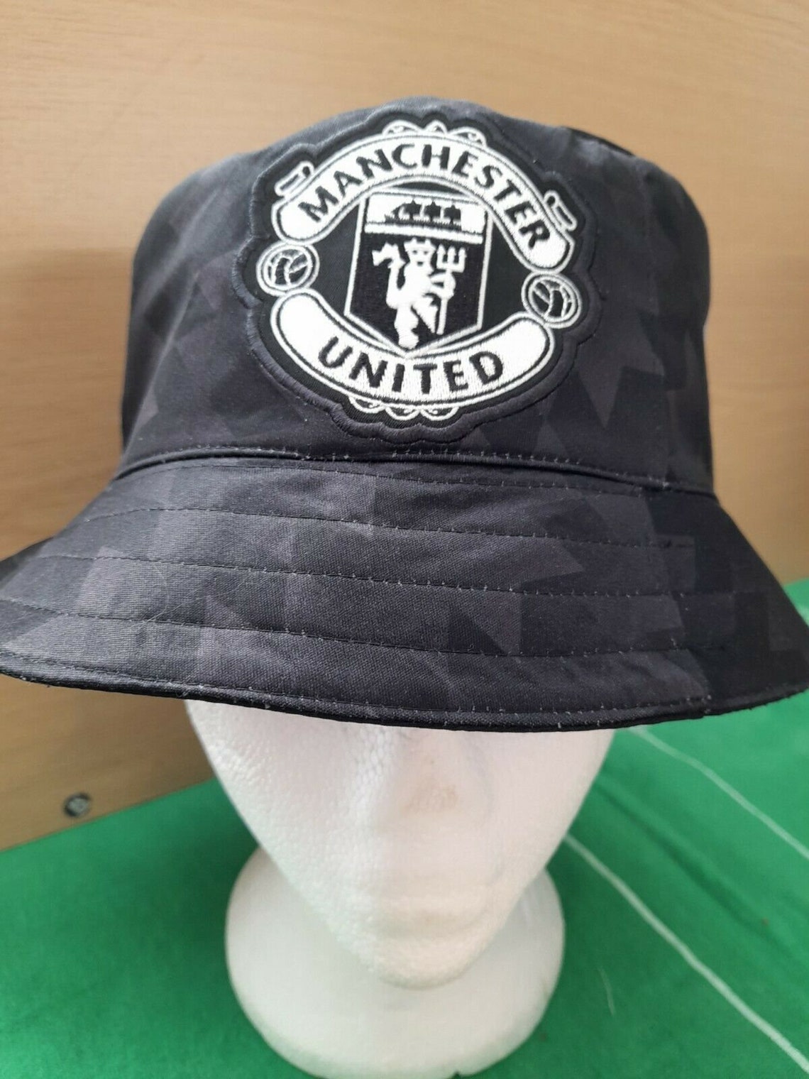 MANCHESTER UNITED away 2017/18 bucket hats upcycled Etsy