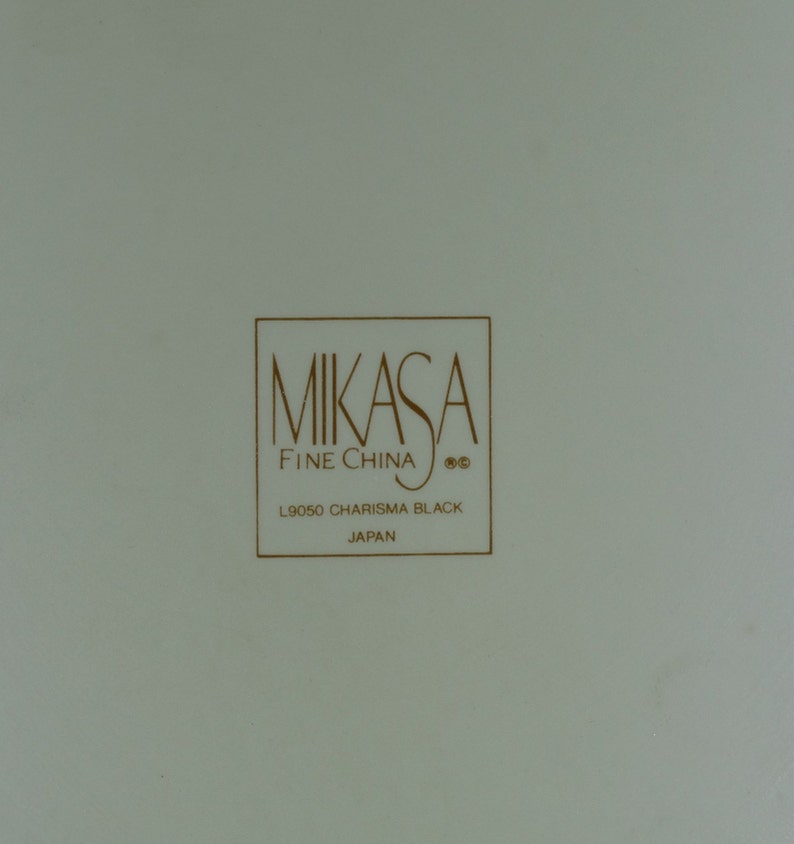 Vintage Mikasa Charisma Black PieTart Pan /& Solid Ceramic PieCake Server