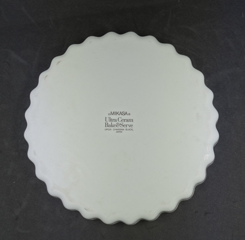 Vintage Mikasa Charisma Black PieTart Pan /& Solid Ceramic PieCake Server