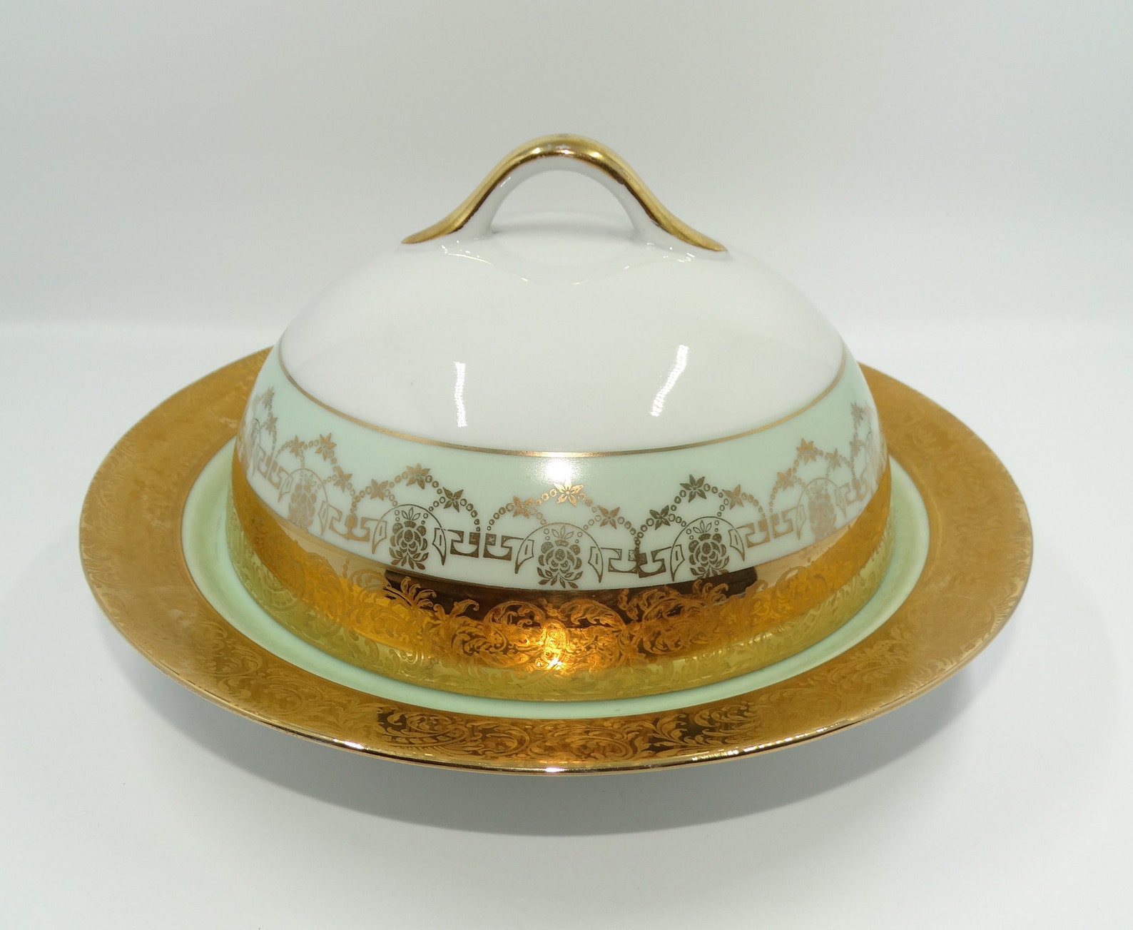 Vintage Superior Bavaria Covered Butter Dish 22 Carat Gold Warranted