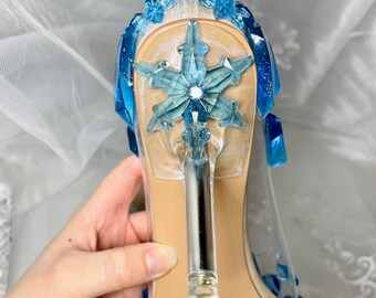 新しいエルサ女王の靴クリスタルブルーアイスガラスのスリッパ