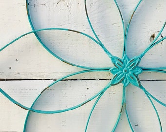 Metal Flower Wall Art/ Shabby Chic Wall Art/ Metal Flower/ Rustic Metal Wall Flower/ Flower/ Outdoor Dècor/ Indoor Dècor/ Teal Green Flower