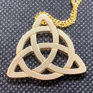 Triquetra Pendant *10k/14k/18k White, Yellow, Rose Green Gold, Gold Plated & Silver* Trinity Knot Symbol Christianity Goddess Charm Necklace