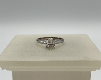 14kt White Gold Engagement Ring Set with Oval Shape Lab Grown Diamond