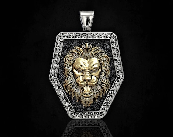 White gold 2024 lion pendant