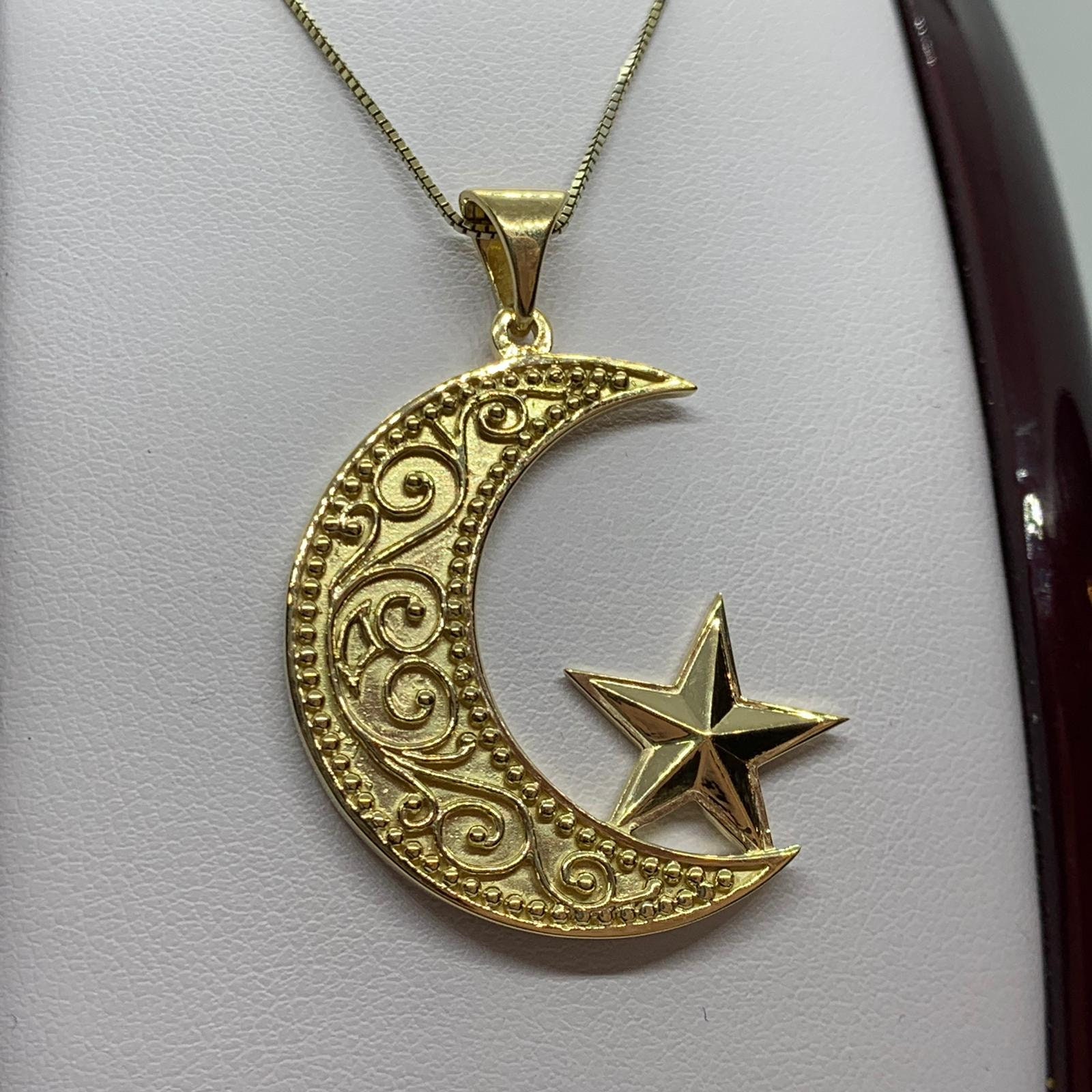 Crescent Moon Islamic Pendant *10k/14k/18k White, Yellow