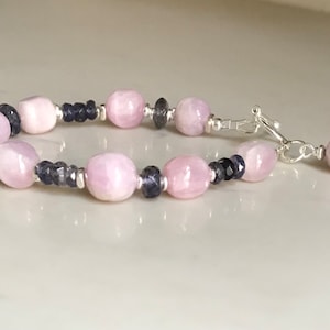 Stunning Kunzite + iolite + Thai hill Tribe Silver handmade bracelet. Genuine and natural high grade gemstone B574