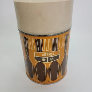 1971 thermos EXCELLENT CONDITION