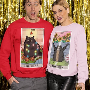 Sudadera con meme de gato del tarot para 2 personas por 65 dólares Meme de gato triste, camiseta de carta del tarot, ropa de bruja, camiseta de meme de gato triste, el gato mago, meme de gato cocodrilo