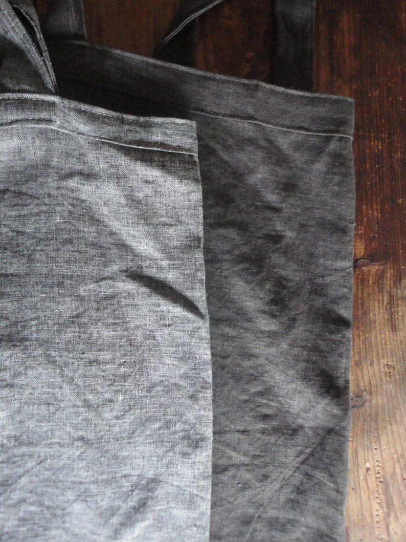 wool-linen TOTE HAND BAG hand-made from double-colored linen in antracite and brown