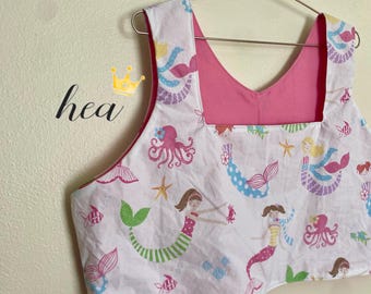 Top corto reversible de sirena para mujer, confeccionado con materiales reciclados.