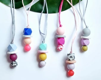 Geometric Silicone Nursing Necklace: Modern Minimalist Mom Gift