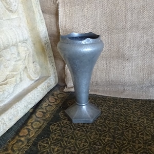 Arts and crafts hammered pewter tulip vase