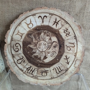 Väggdekoration med stjärntecken i trä – Gravyr av astrologiska stjärnbilder – Celestial Decor