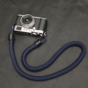 Navy blau 16 mm Kamera Schultergurt Handstricken Regenschirm Seil handgemachte Dekompression