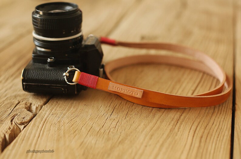 Hand dyeing Retro Yellow brown 12mm handmade leather camera neck shoulder strap Windmup