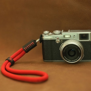 Correa de muñeca para cámara de cuerda de escalada roja de 8 mm hecha a mano