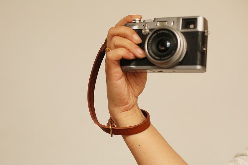 Thickened brown leather 12mm Handmade camera wrist strap band windmup