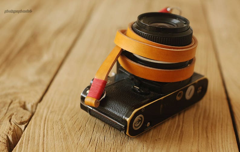 Hand dyeing Retro Yellow brown 12mm handmade leather camera neck shoulder strap Windmup