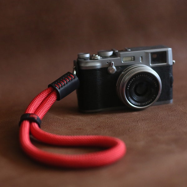 Red soft climbing rope 10mm handmade camera wrist strap black leather | Windmup