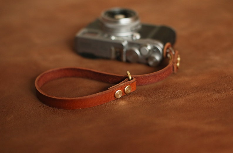 Thickened brown leather 12mm Handmade camera wrist strap band windmup