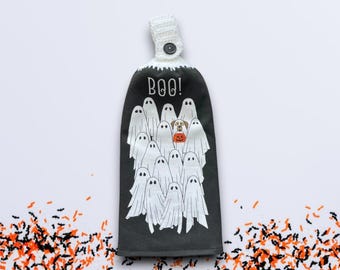 Küchenhandtuch mit Halloween-Geistermotiv und gehäkeltem Rand