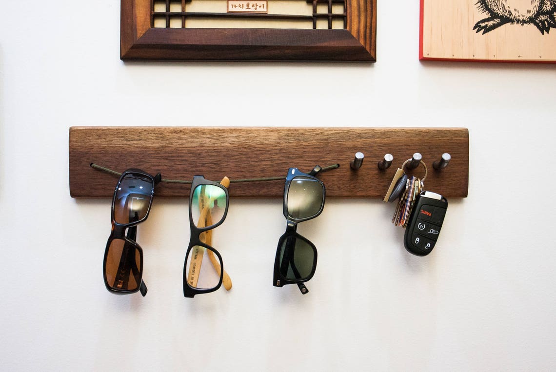 Sunglasses Rack Simple Simple Solid Wood, Walnut, Sunglass Hanger, Sunglass Rack, Metal Key ...