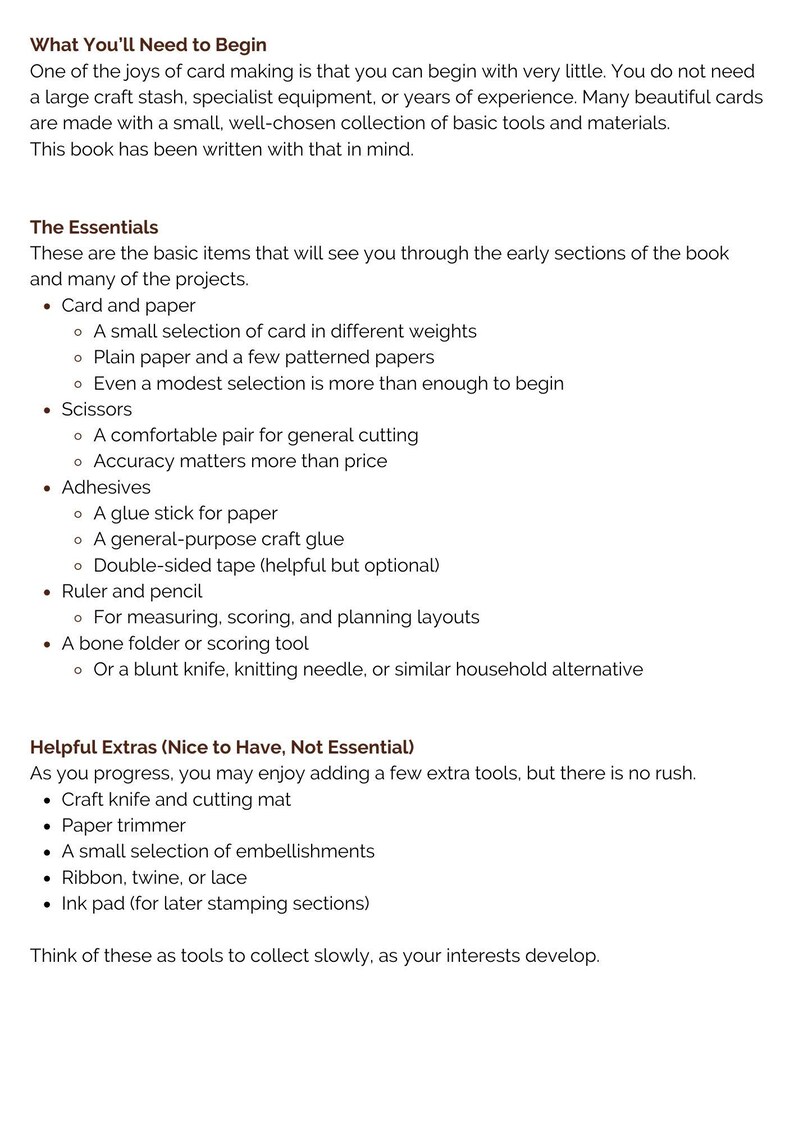 Pu&ograve; includere: Una pagina di testo intitolata What You'll Need to Begin, che elenca le forniture essenziali per la creazione di biglietti. Dettaglia categorie tra cui carta, forbici, adesivi, righello, matita e una pieghetta, seguite da utili extra.