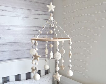 Neutral & Natural Baby Mobile, Nursery Mobile Boy, Cot Mobile, Crib Mobile, Felt Ball Mobile, Star Baby Mobile, Girl Mobile, Nursery Decor