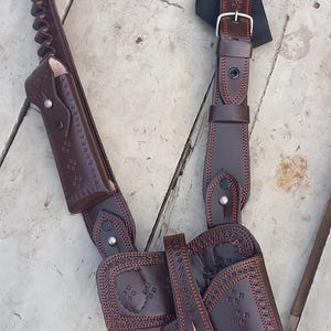 Impressive Handcrafted universal 9mm & like frame Stylish and quality leather shoulder Holster