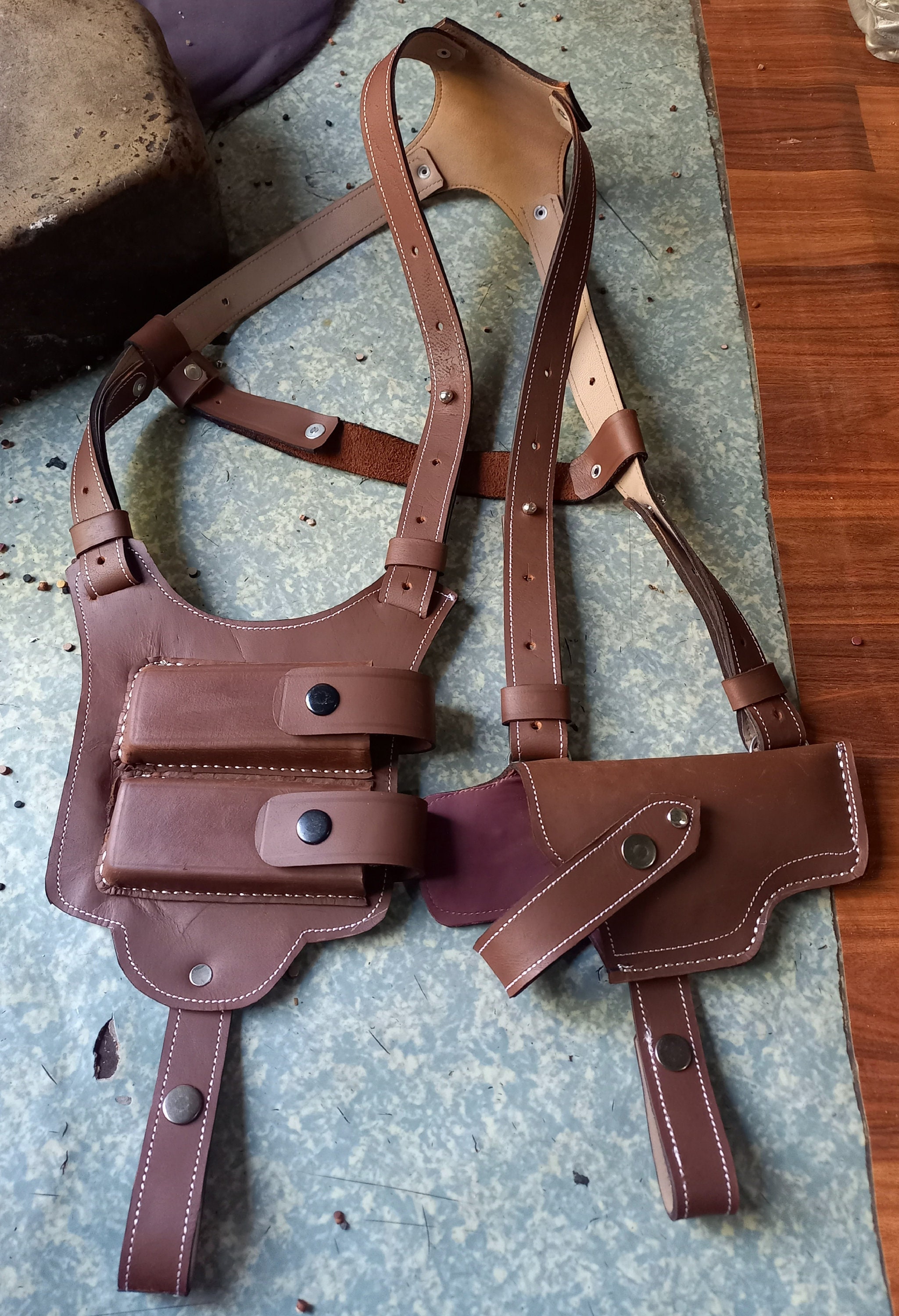 Leon kennedy holster - Etsy 日本
