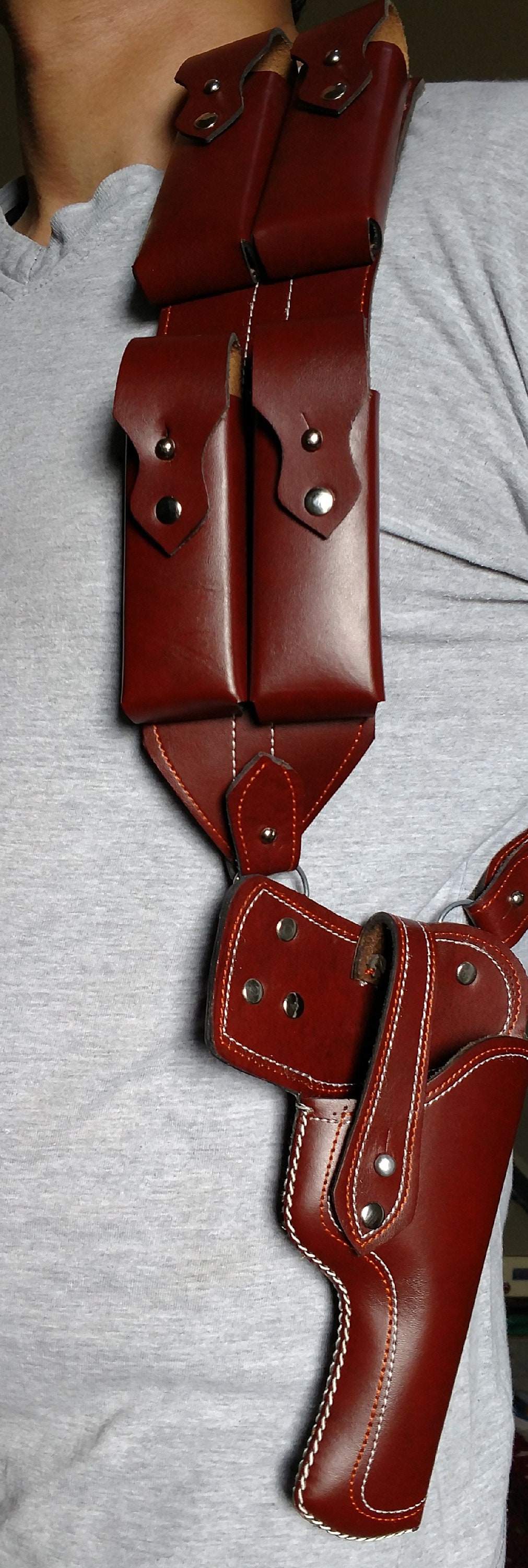 WoW Handcrafted Tokarev  pistol Stylish and amazing shoulder holster. TT-33 
