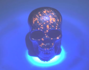 3" Yooperlite Skull: UV Reactive Skull, Glowing Crystal Decor, Halloween Crystals