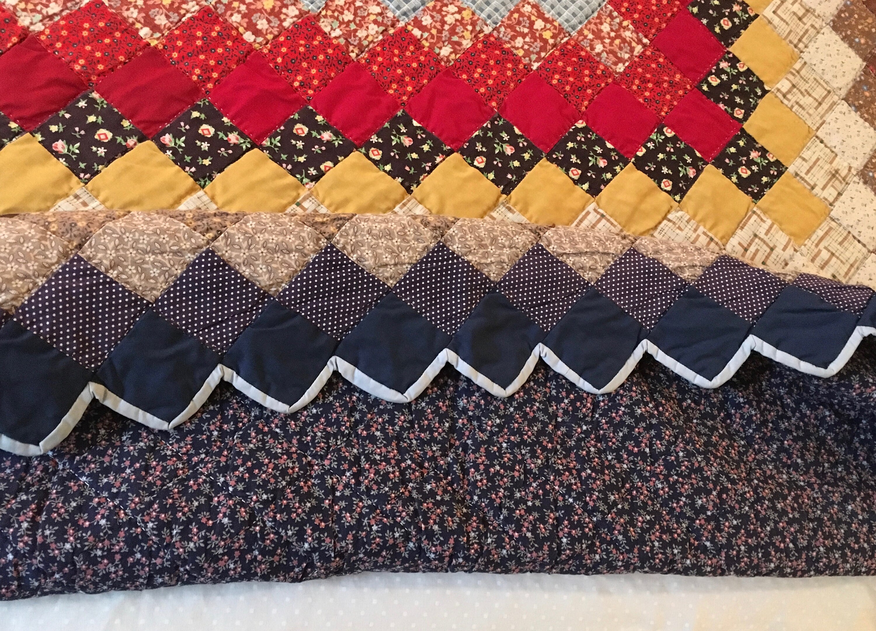 Vintage Trip Around the World Quilt, Lancaster PA, Mennonite, Hand