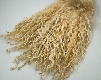Hand Dyed &quot; Soft Skin &quot; Teeswater Locks, 50g