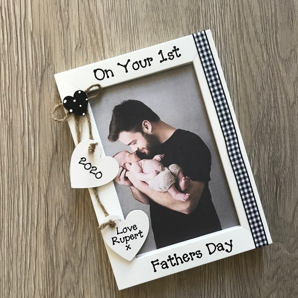 Personalised Handcrafted First Fathers Day Daddy Dad Photo Picture Frame Birthday Gift Keepsake Any Wording