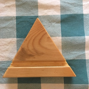 Phone or tablet stand triangle, handcrafted