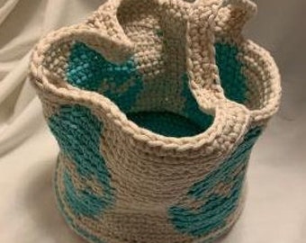 Panier d'oeufs de Pâques au crochet