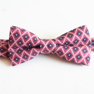 Pink Diamonds Bowtie image 2