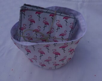 Set of 10 wipes with basket, various designs
