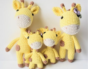 Giraffe Family Crochet Amigurumi Pattern / Photo Tutorial