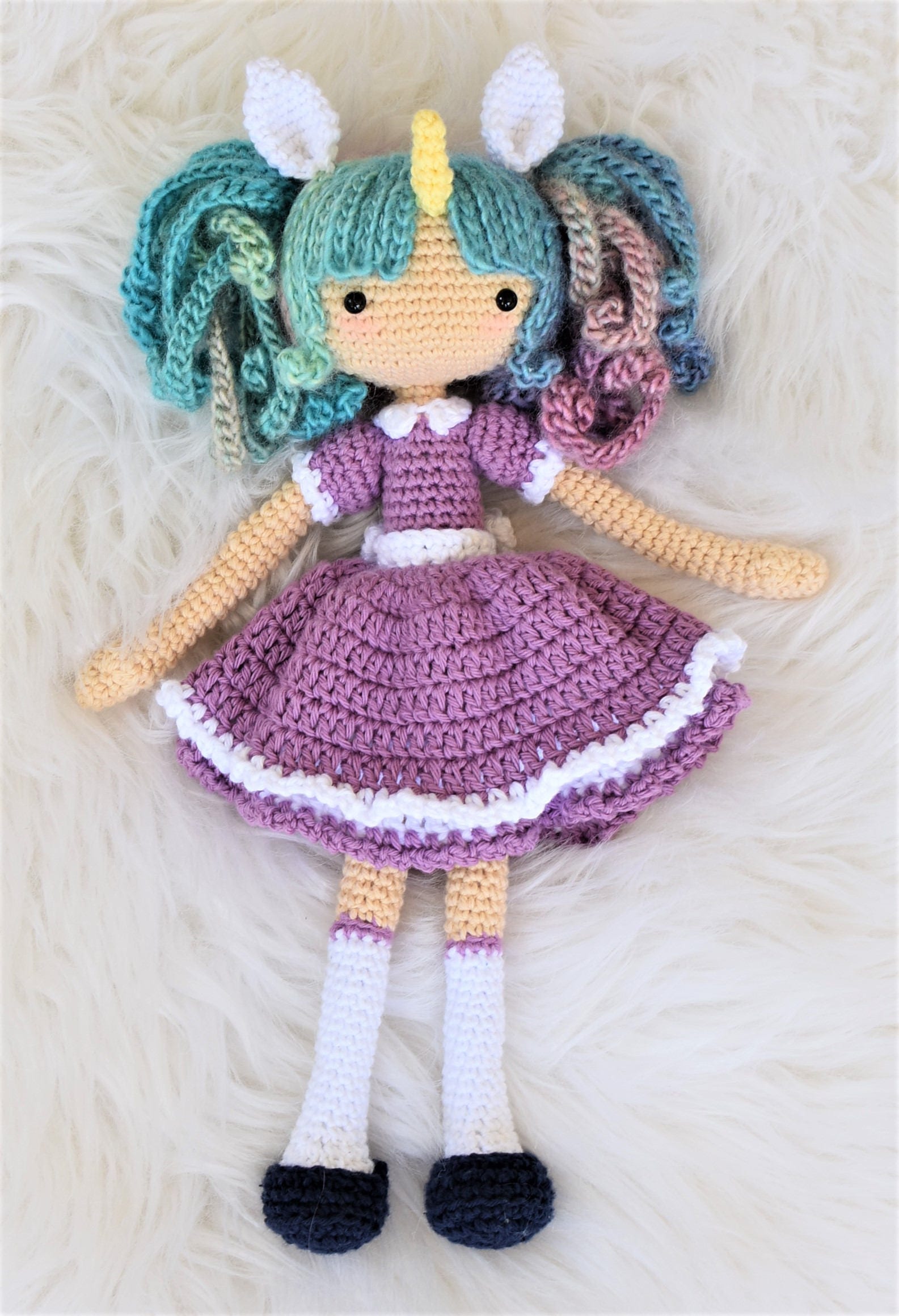 Zoe the Unicorn Girl Crochet Doll Pattern / Amigurumi / Photo Tutorial