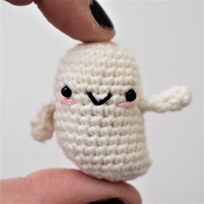 Tiny Ghost Crochet Pattern / Amigurumi / Photo Tutorial Etsy