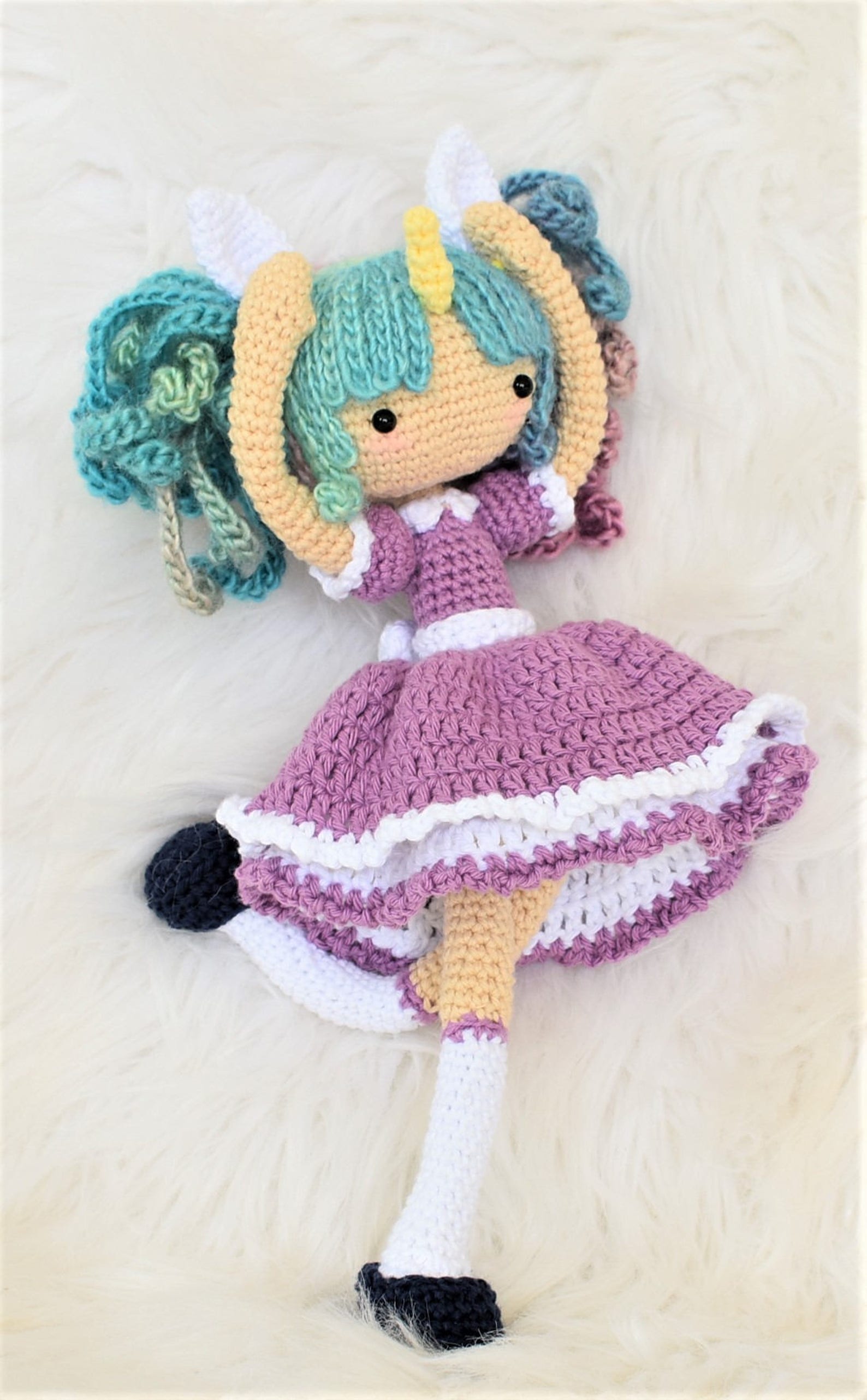 Zoe the Unicorn Girl Crochet Doll Pattern / Amigurumi / Photo Tutorial ...