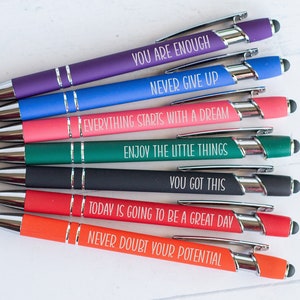 Ensemble de 7 stylos gravés inspirants, Ensemble de stylos quotidiens, Citations inspirantes, Fournitures de bureau, Stylos pour un jour de la semaine, Rentrée des classes
